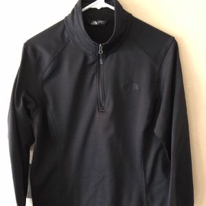 North Face pull over